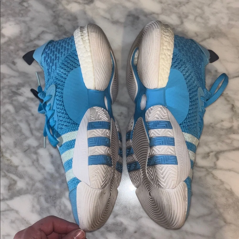 Blue and White Athletic Sneakers. adidas Trae Young size 9